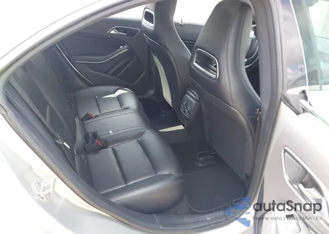 2014 Mercedes-Benz Cla 250 из США, поврежденный, VIN WDDSJ4EB6EN044320